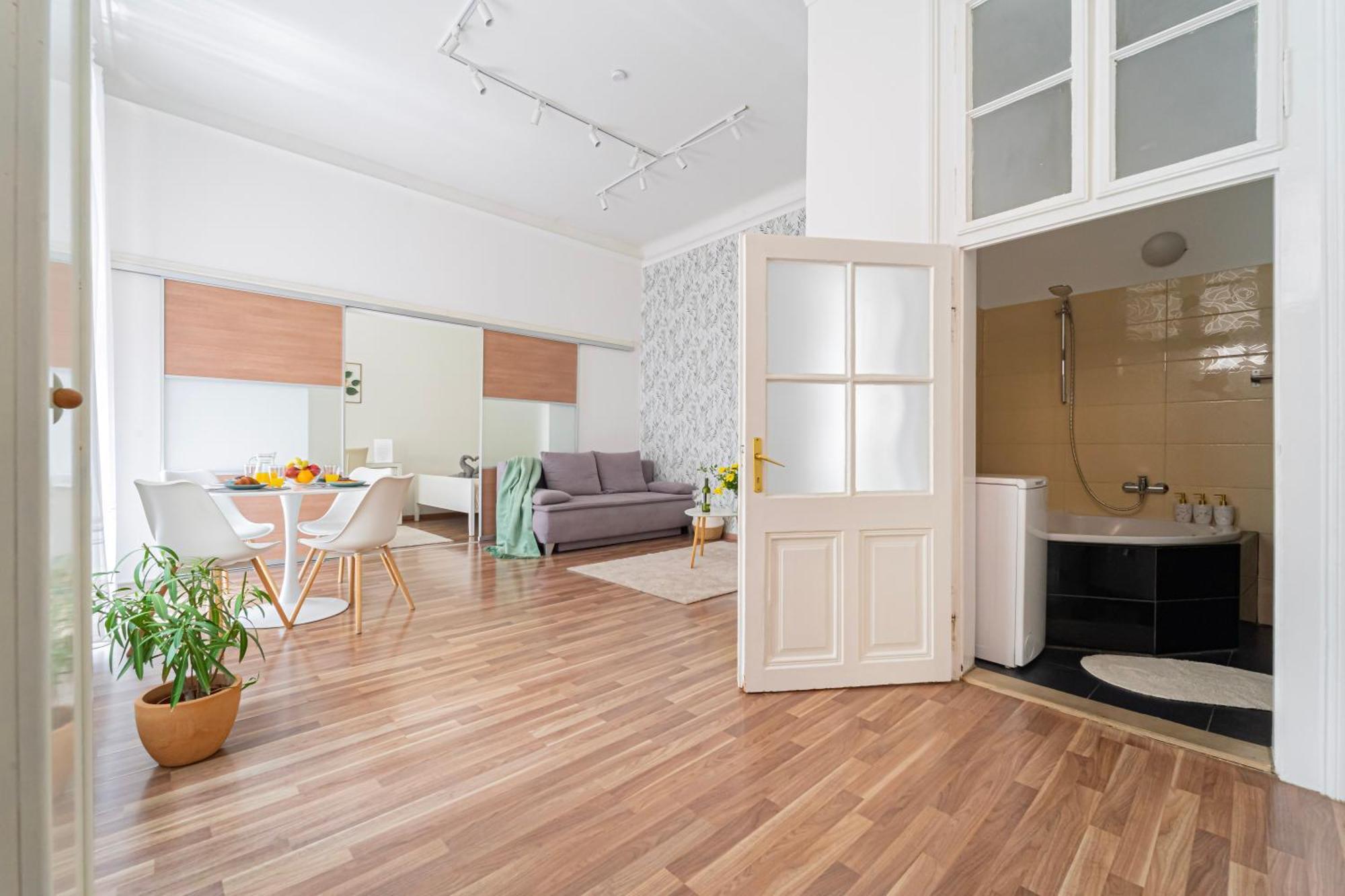 Erika'S Downtown Home بودابست المظهر الخارجي الصورة